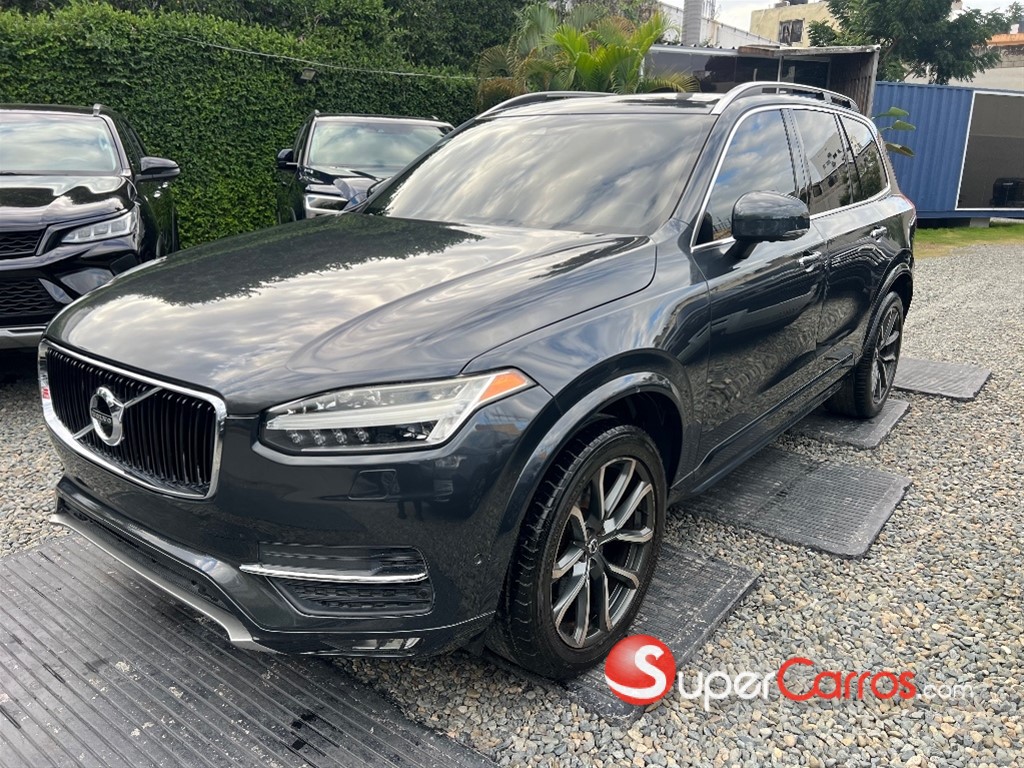 2016 Volvo XC90 Momentum T6