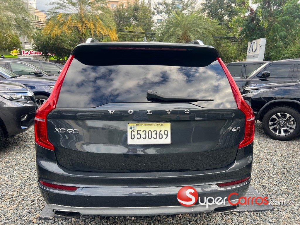 2016 Volvo XC90 Momentum T6 — foto 2 / 5