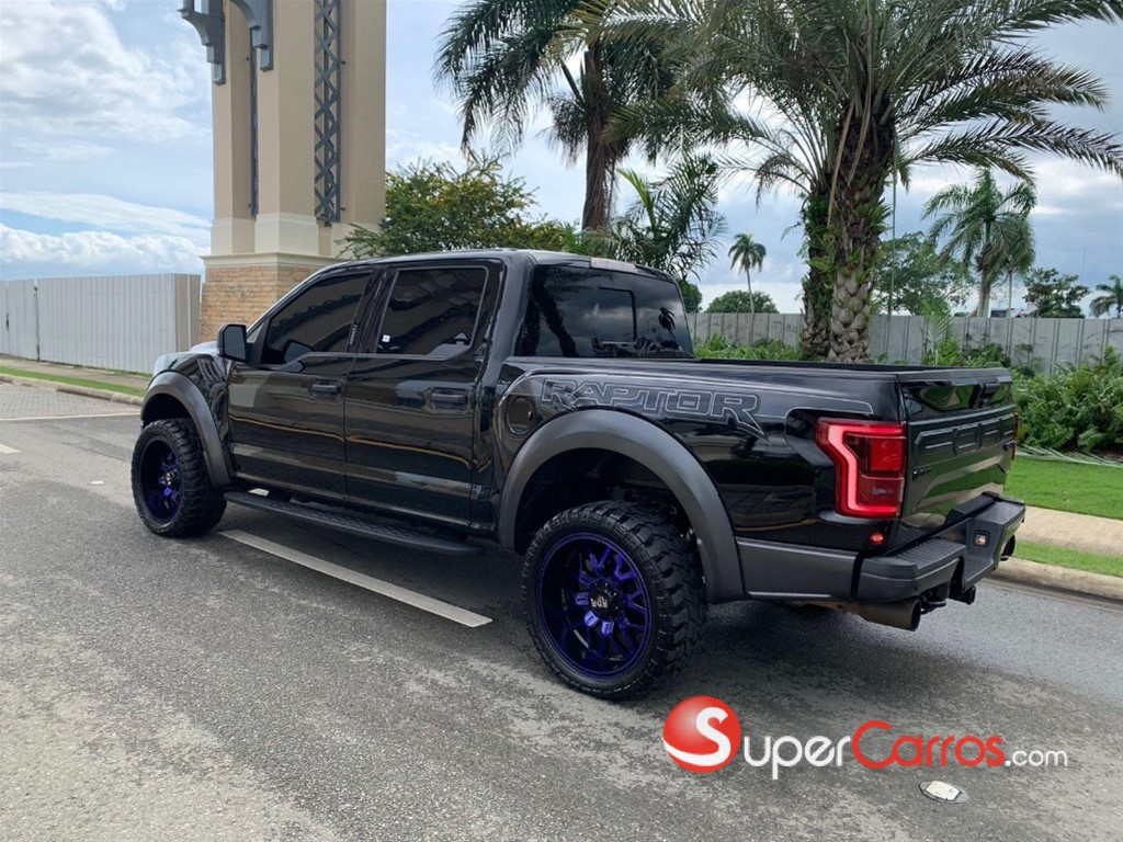 2018 Ford F 150 Raptor — foto 7 / 12