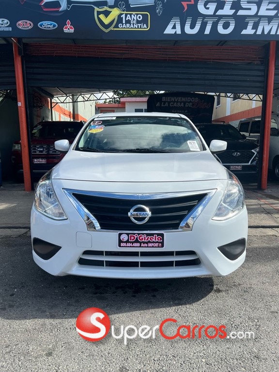2019 Nissan Versa SV
