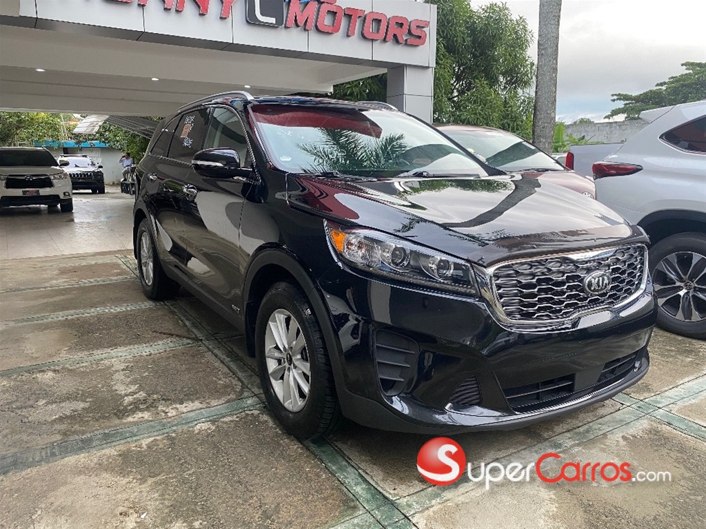 2020 Kia Sorento LX — foto 2 / 12