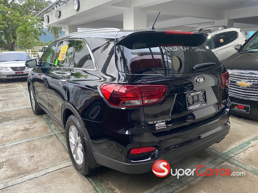 2020 Kia Sorento LX — foto 4 / 12