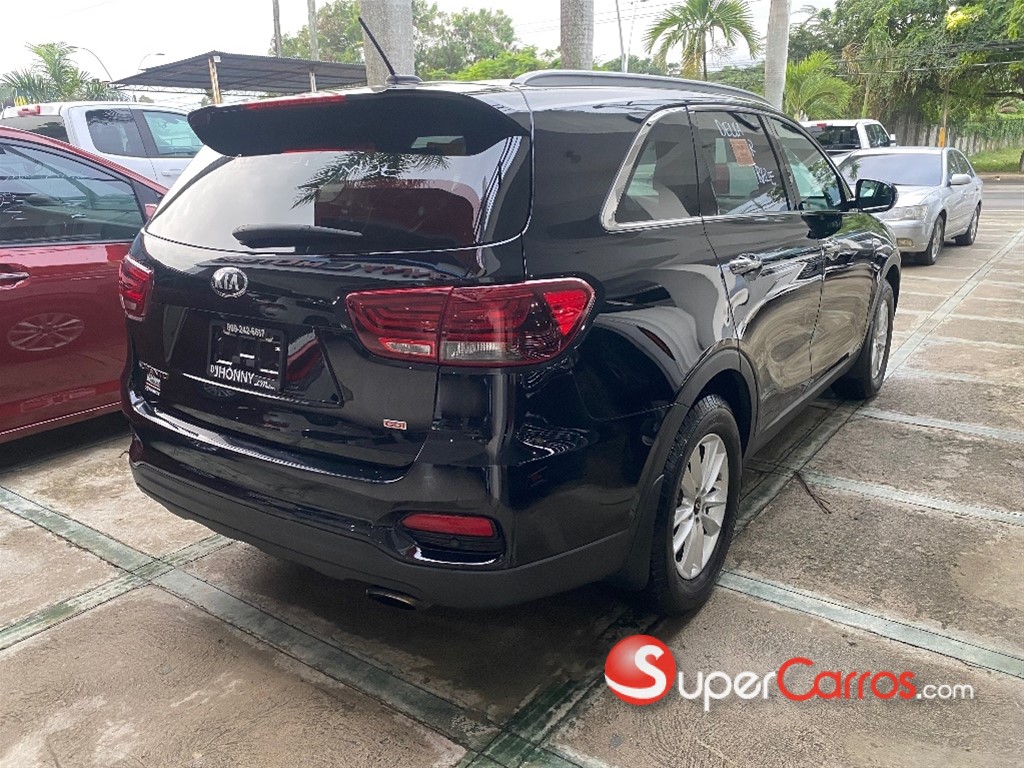 2020 Kia Sorento LX — foto 6 / 12
