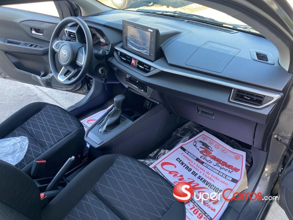 2026 Toyota Agya — foto 6 / 9