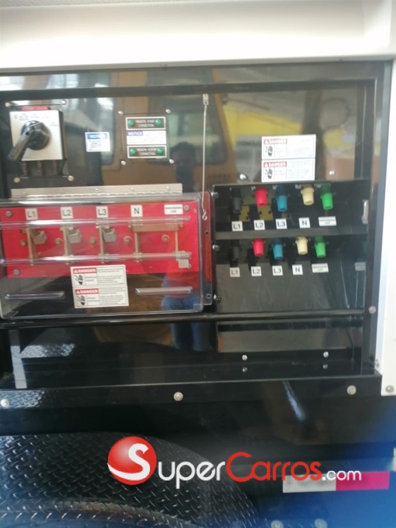 2019 Cummins 200 kw — foto 3 / 7