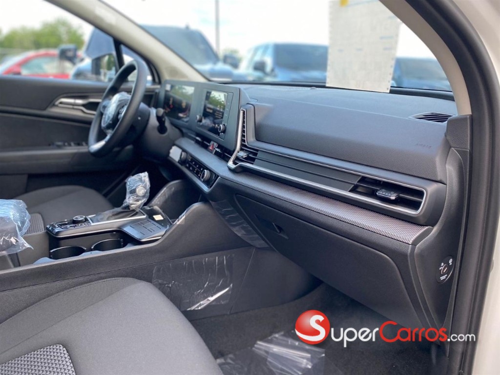2026 Kia Sportage Sport — foto 6 / 12