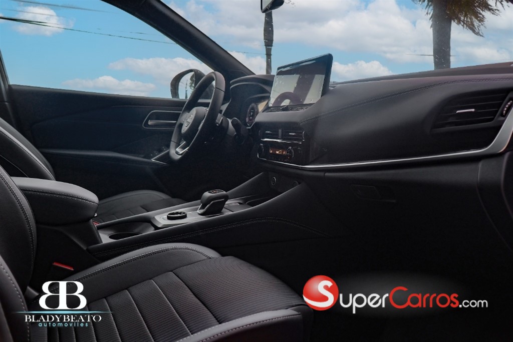 2025 Nissan Qashqai Exclusive — foto 4 / 10