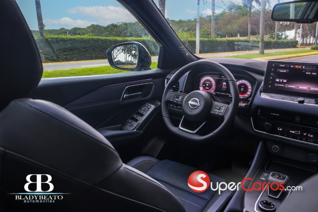 2025 Nissan Qashqai Exclusive — foto 7 / 10
