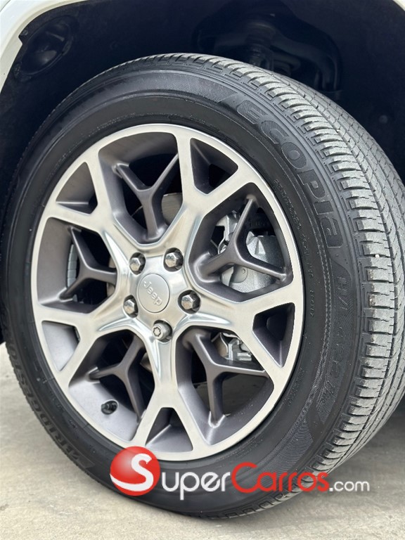 2018 Jeep Grand Cherokee Sterling Edition — foto 2 / 11