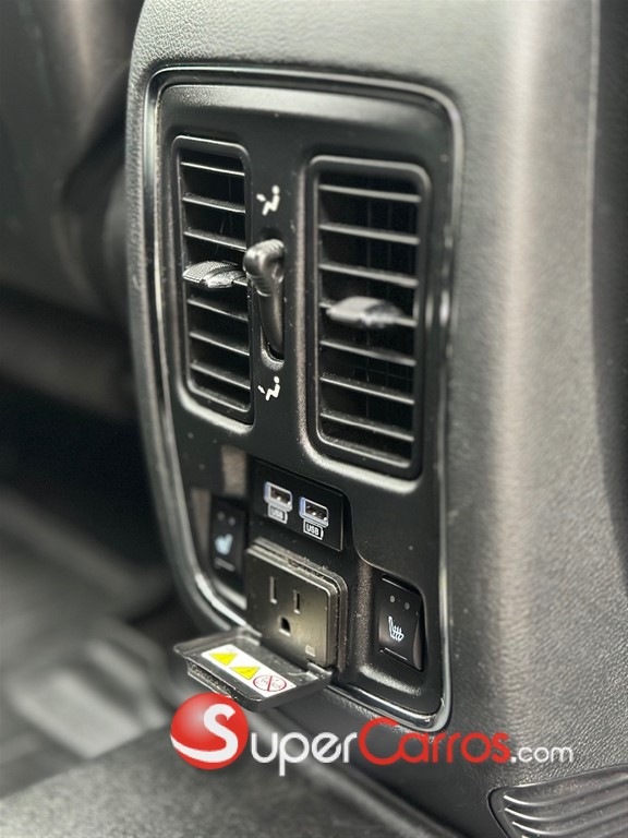2018 Jeep Grand Cherokee Sterling Edition — foto 11 / 11