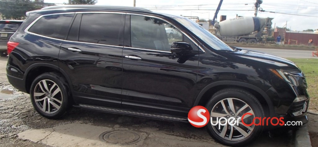2016 Honda Pilot Touring — foto 3 / 6