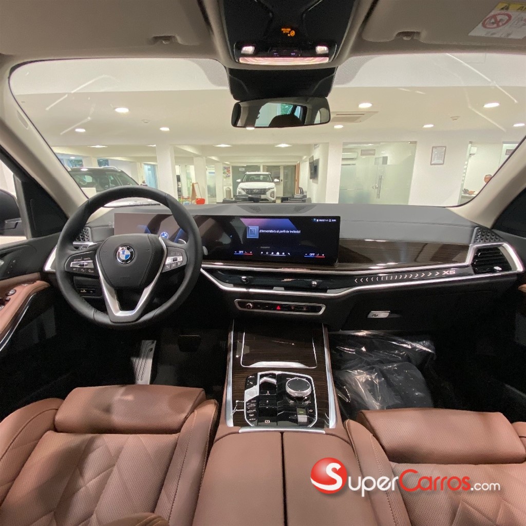2025 BMW X 5 30D — foto 8 / 8