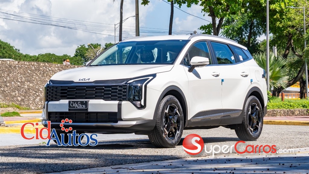 2027 Kia Sportage Sport — foto 2 / 12