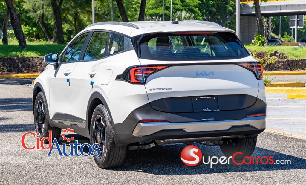 2027 Kia Sportage Sport — foto 4 / 12
