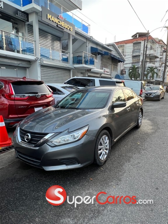 2016 Nissan Altima — foto 5 / 10