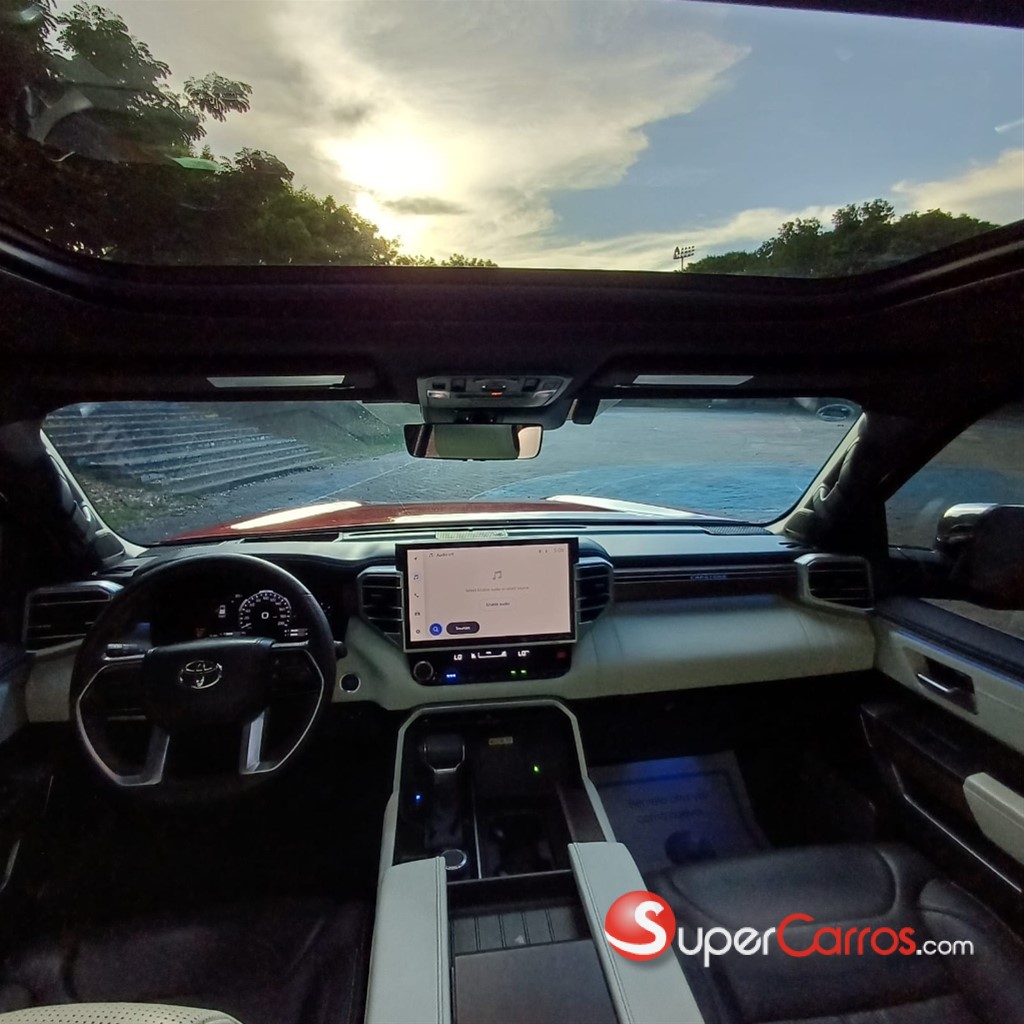 2023 Toyota Sequoia Capstone — foto 3 / 10