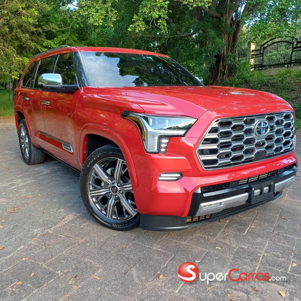 2023 Toyota Sequoia Capstone — foto 4 / 10