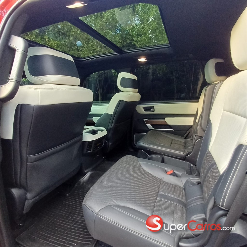 2023 Toyota Sequoia Capstone — foto 5 / 10