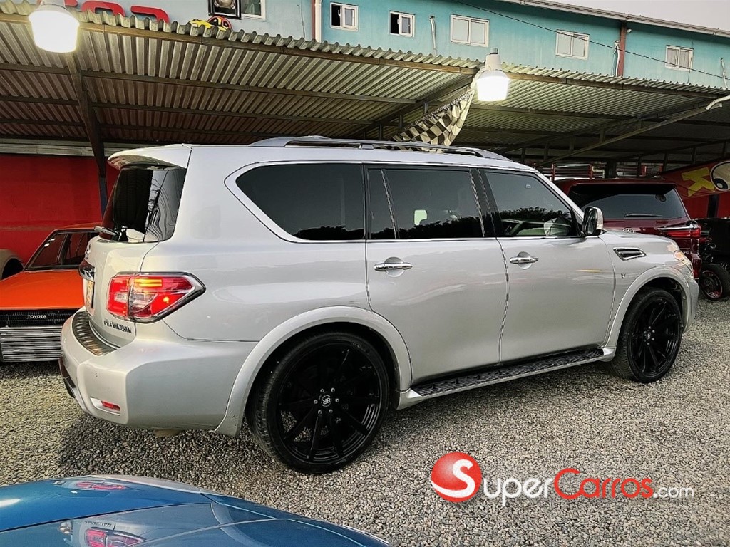 2017 Nissan Armada PLATINUM — foto 6 / 9