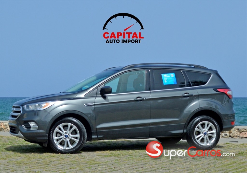 2018 Ford Escape SEL Ecoboost — foto 2 / 11
