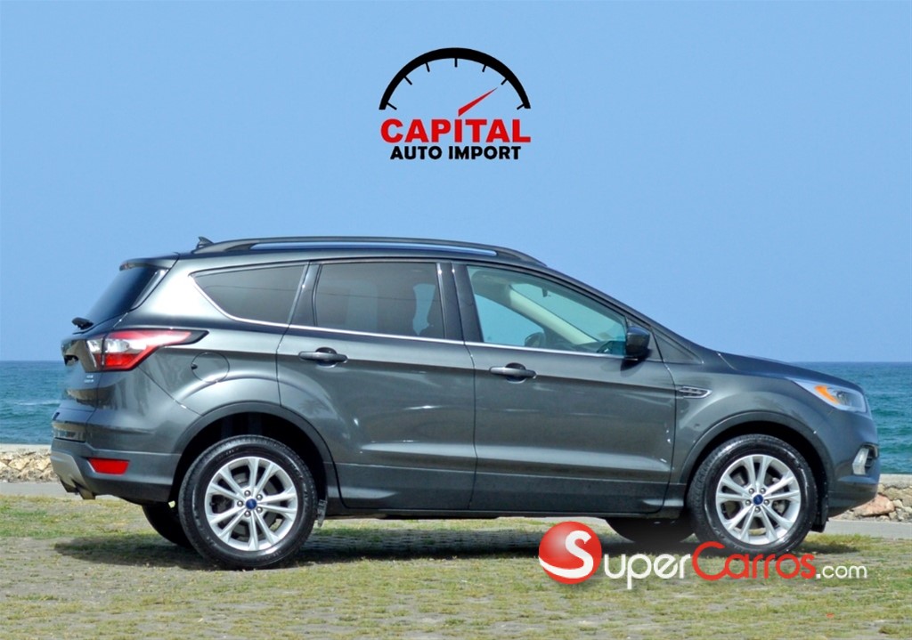 2018 Ford Escape SEL Ecoboost — foto 4 / 11