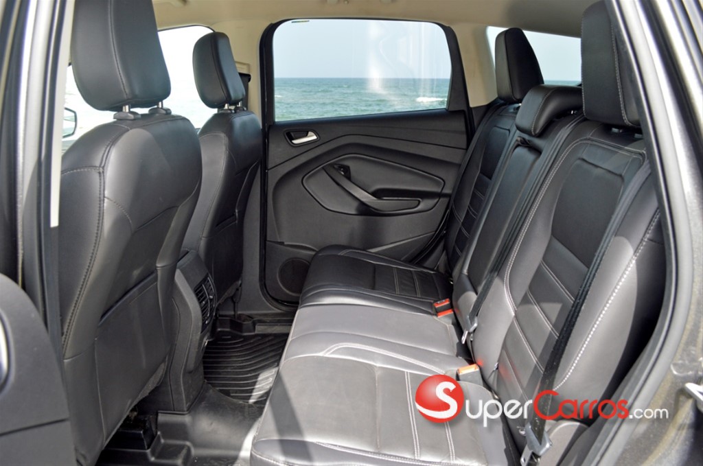 2018 Ford Escape SEL Ecoboost — foto 6 / 11