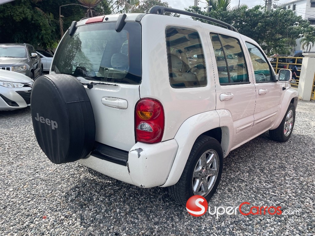 2003 Jeep Liberty Limited 4x4 — foto 3 / 10