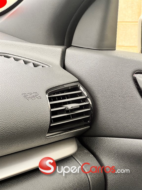 2024 Mitsubishi Motors Eclipse Cross — foto 11 / 12