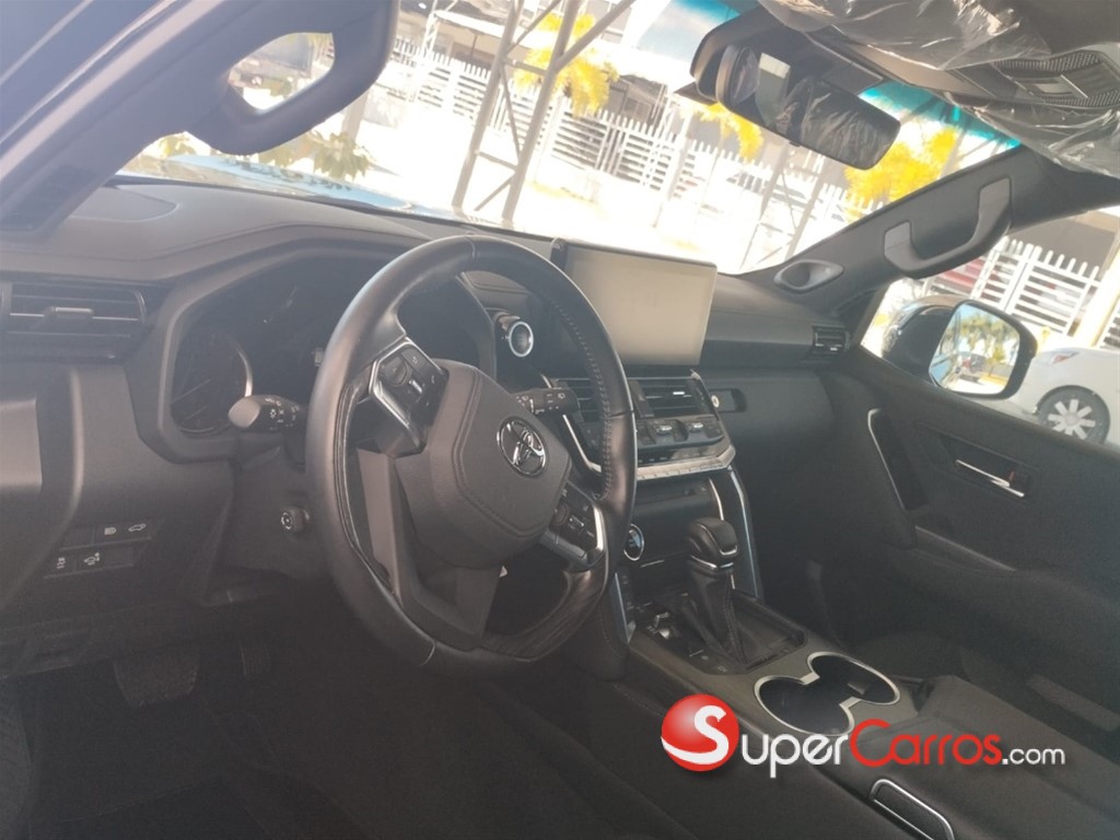 2023 Toyota Land Cruiser 300 VX-R — foto 6 / 11