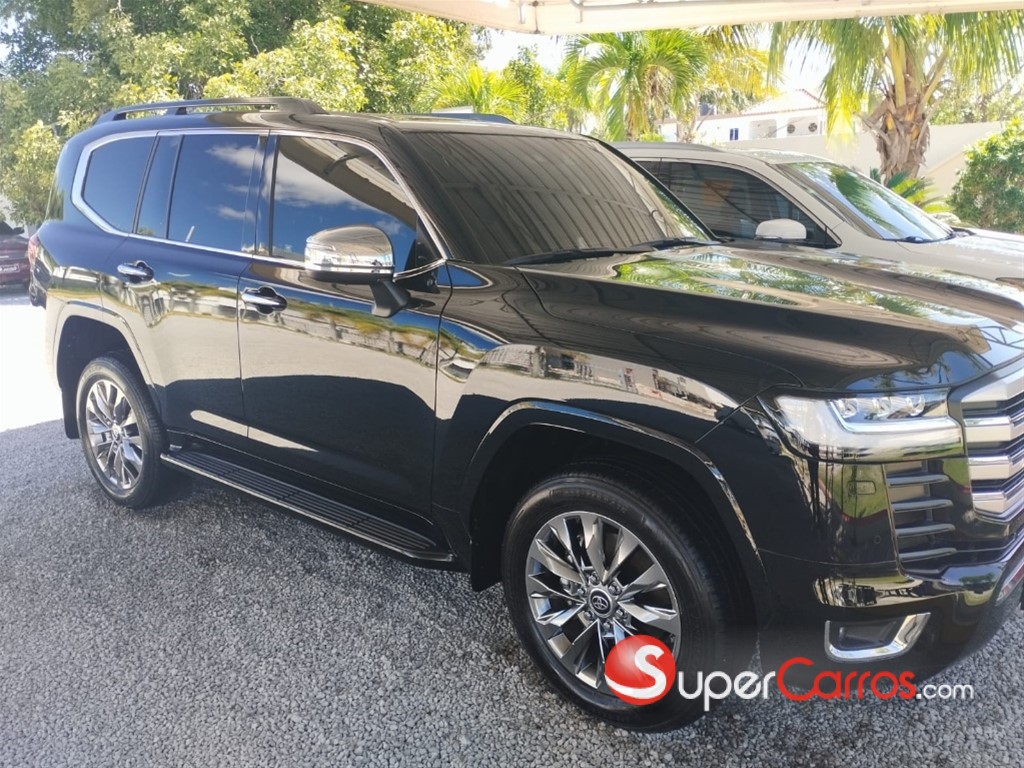 2023 Toyota Land Cruiser 300 VX-R — foto 8 / 11