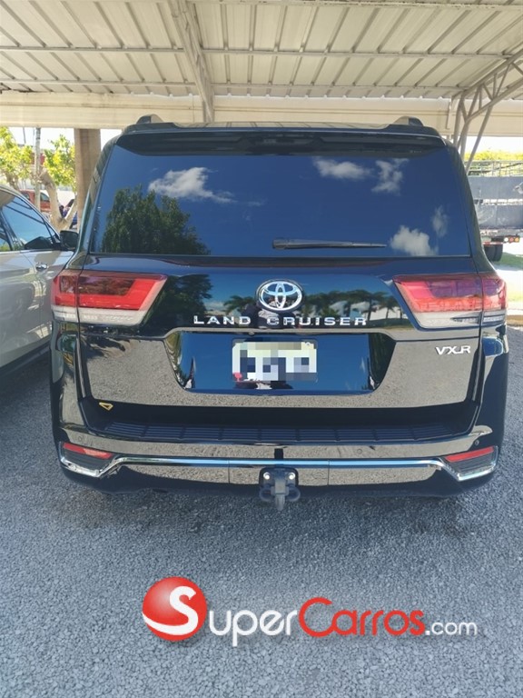 2023 Toyota Land Cruiser 300 VX-R — foto 10 / 11