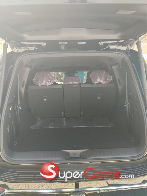 2023 Toyota Land Cruiser 300 VX-R — foto 11 / 11