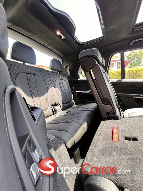 2026 BMW X 7 xDrive 40d Premium — foto 10 / 12