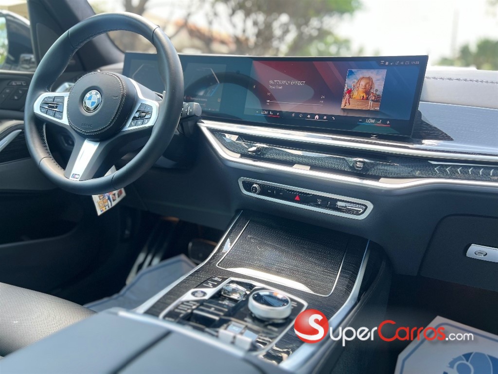 2026 BMW X 7 xDrive 40d Premium — foto 11 / 12