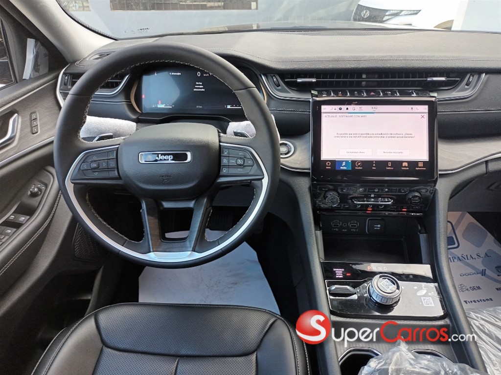 2024 Jeep Grand Cherokee Limited 4x4 — foto 7 / 12