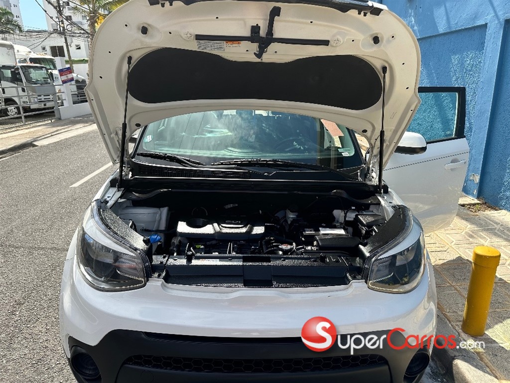 2019 Kia Soul — foto 8 / 11