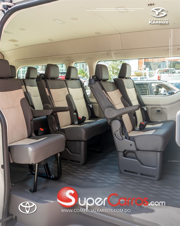 2026 Toyota Hiace GL — foto 6 / 11