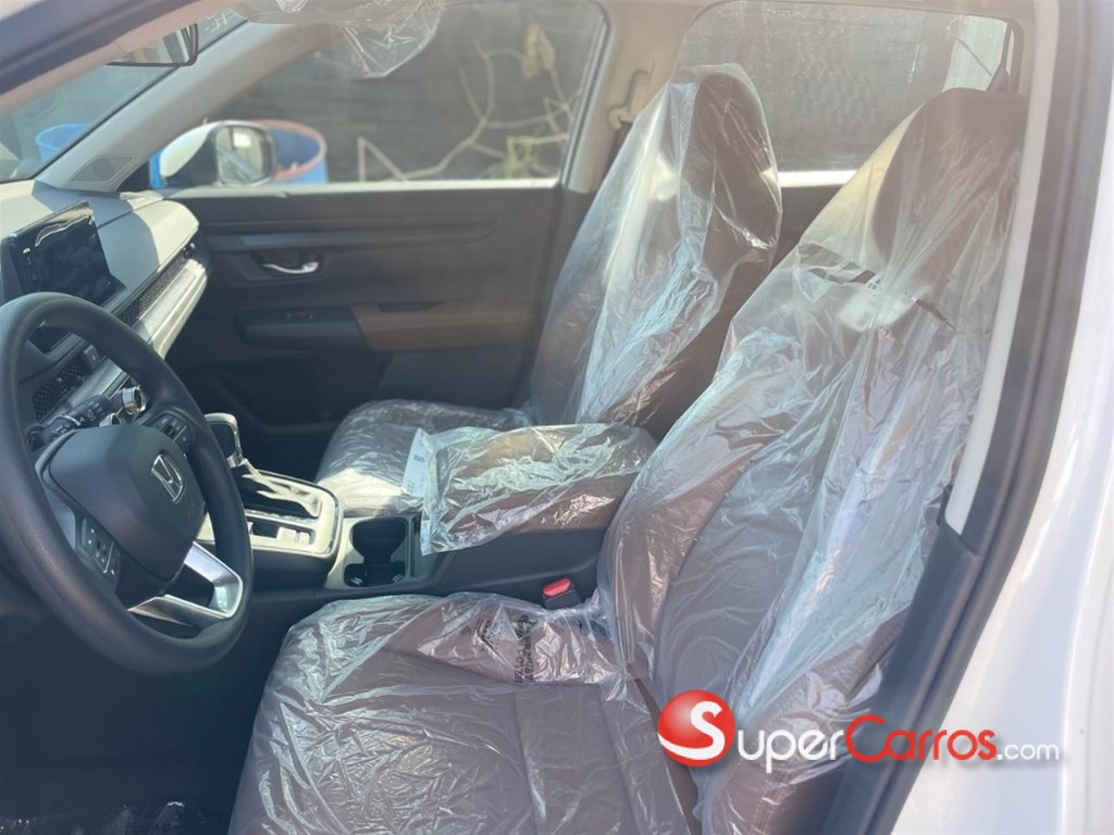 2026 Honda CR-V LX — foto 2 / 8