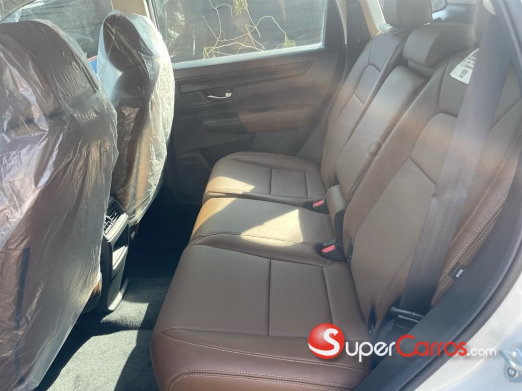 2026 Honda CR-V LX — foto 3 / 8