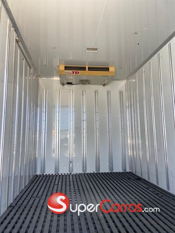 2026 Isuzu Camion Refrigerado — foto 9 / 10