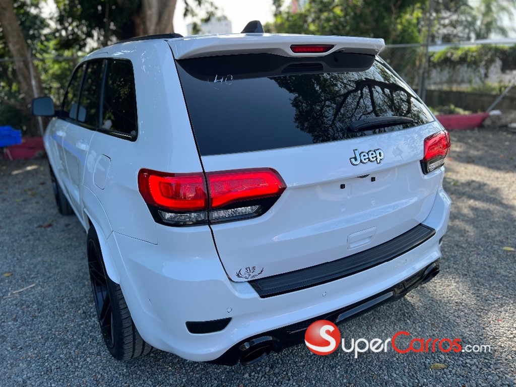 2017 Jeep Grand Cherokee Limited — foto 6 / 12