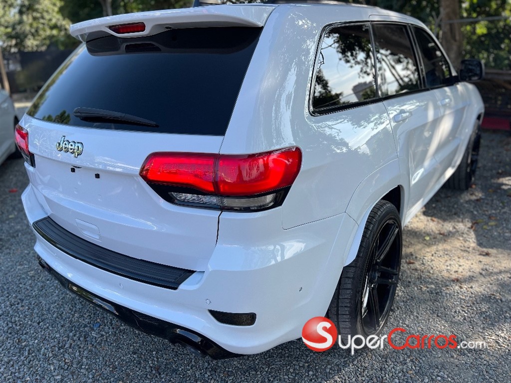 2017 Jeep Grand Cherokee Limited — foto 7 / 12