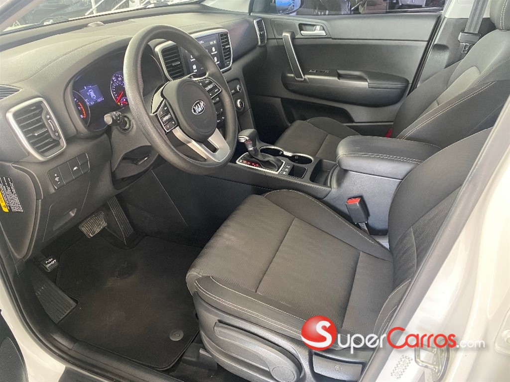 2020 Kia Sportage — foto 6 / 12