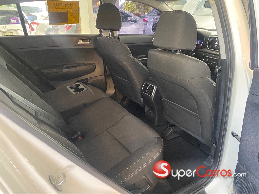 2020 Kia Sportage — foto 11 / 12