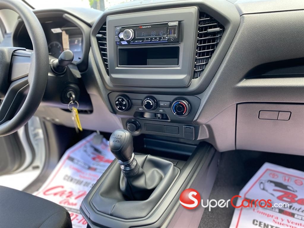 2026 Isuzu DMAX — foto 8 / 9