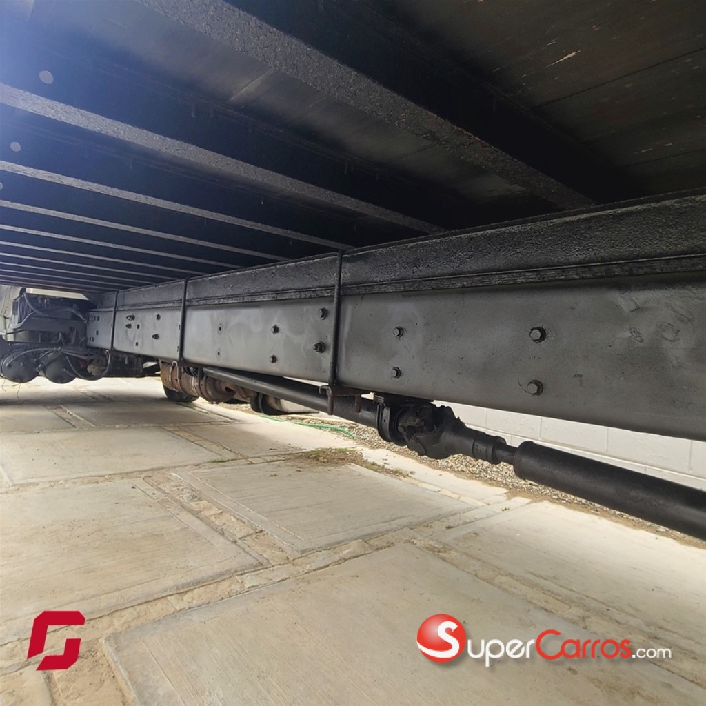 2009 Freightliner M2-106 — foto 7 / 7