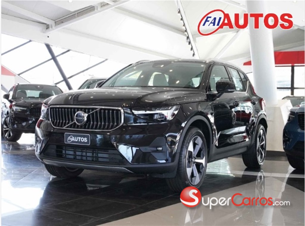 2024 Volvo XC40 Ultimate B4