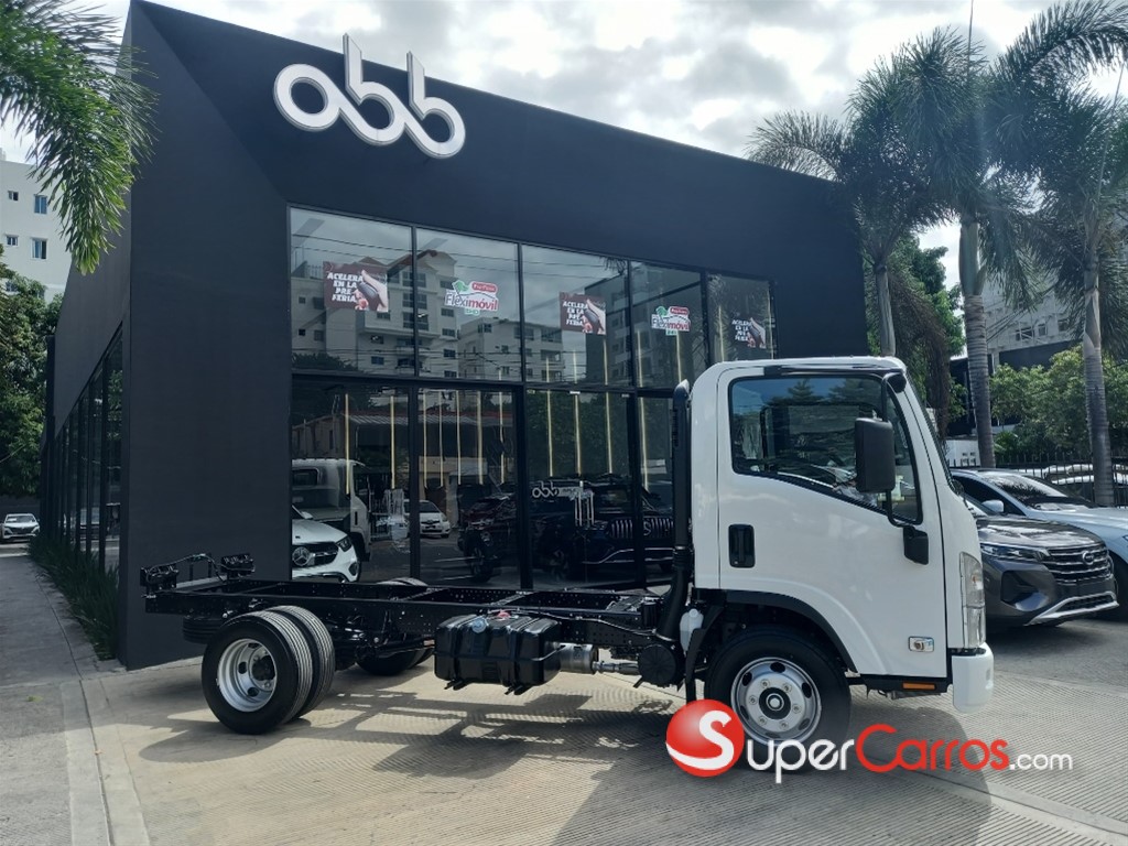 2024 Isuzu NPR 14 pies — foto 4 / 11