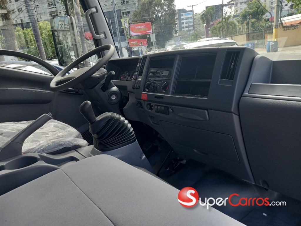 2024 Isuzu NPR 14 pies — foto 8 / 11
