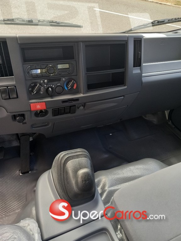 2024 Isuzu NPR 14 pies — foto 11 / 11